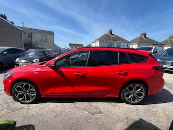 Used Ford Focus 2023 for sale - 78584841: Photo