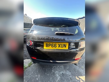 Used Land Rover Discovery Sport 2017 for sale - 78577893: Photo