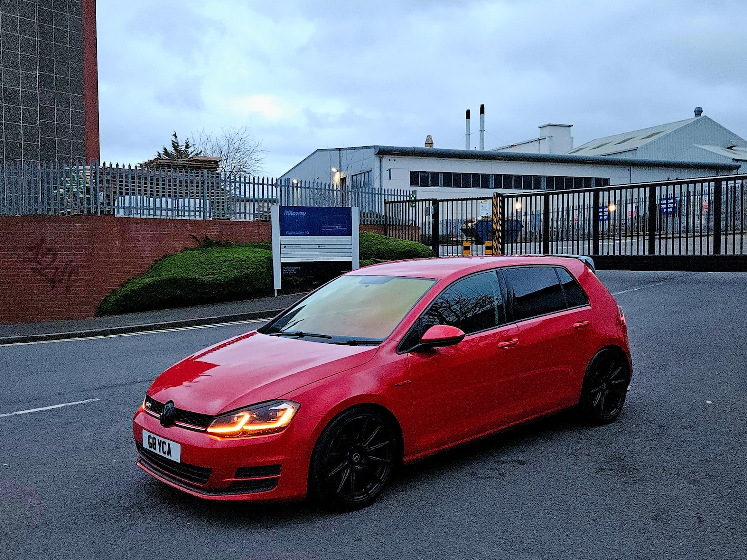 Used Volkswagen Golf 2013 for sale - 77768316: Photo 9