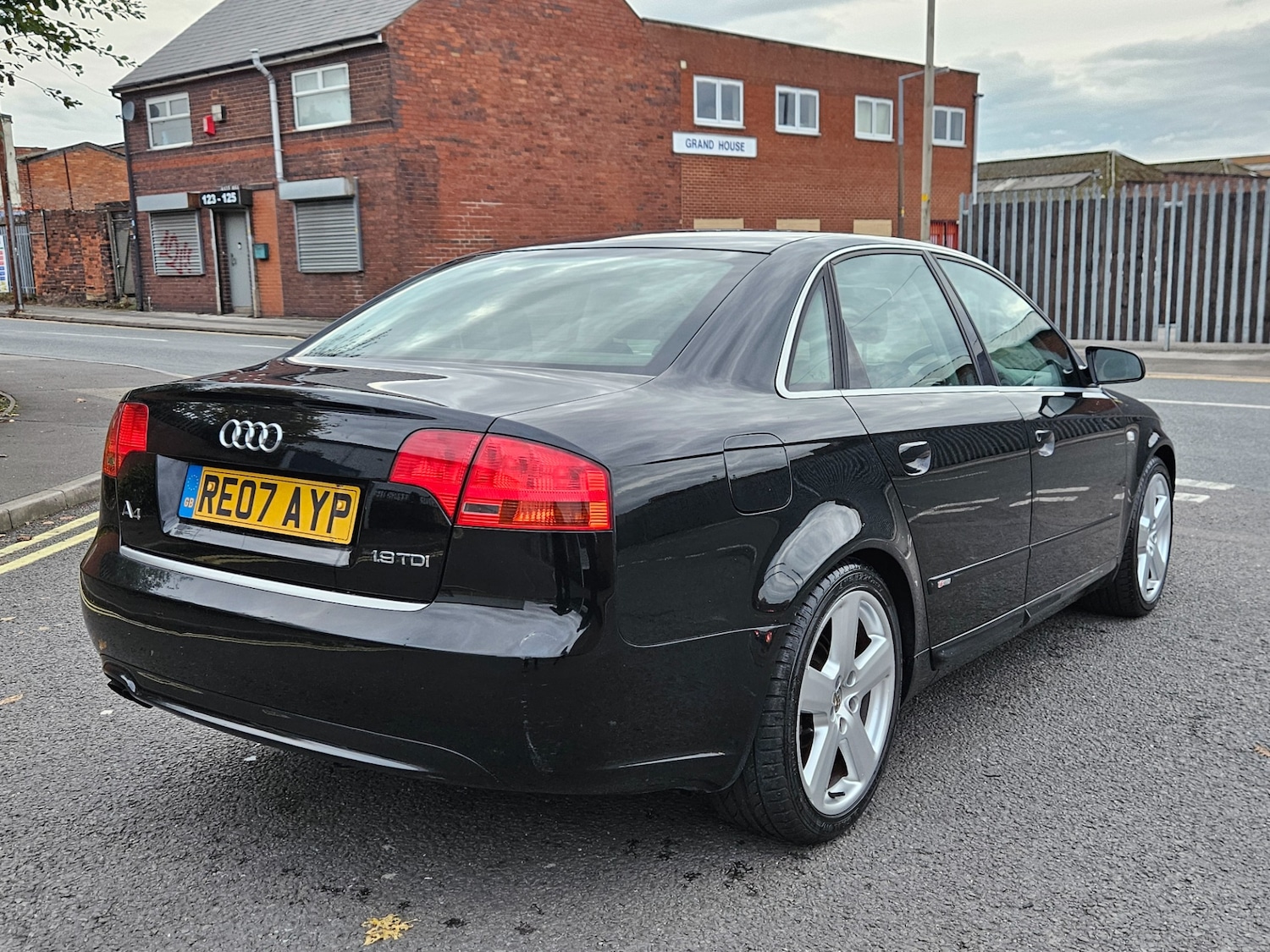 Used Audi A4 2007 for sale - 76856289: Photo 5