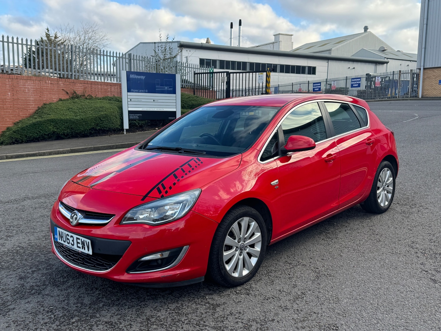 Used Vauxhall Astra 2013 for sale - 77052629: Photo 10