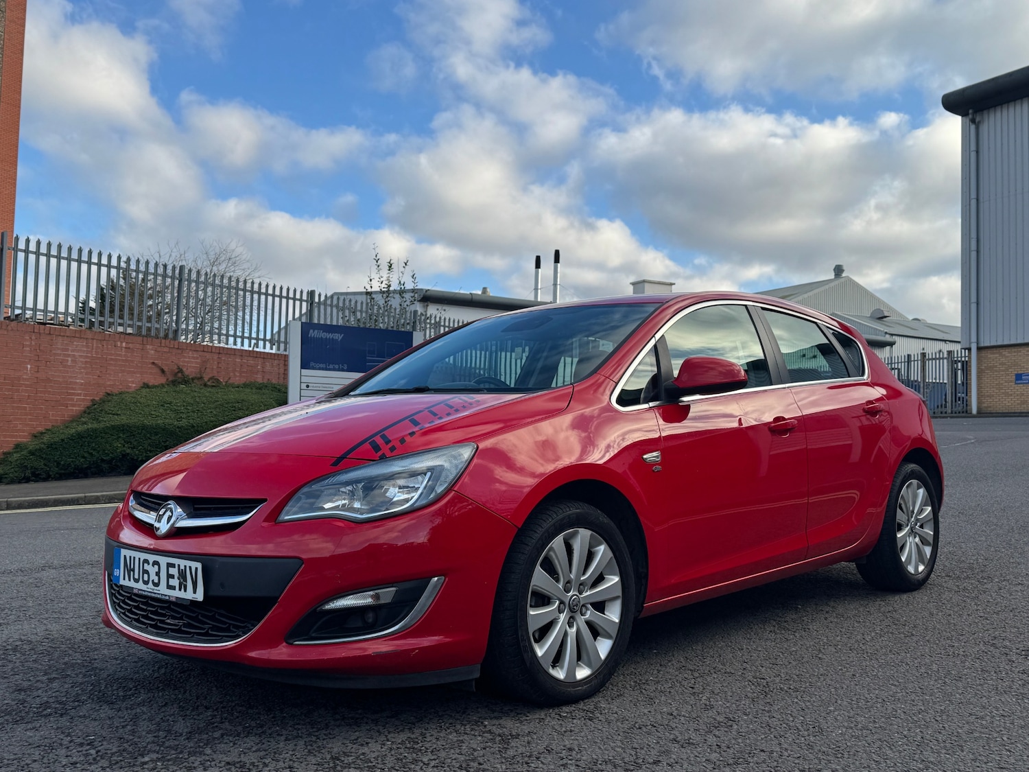 Used Vauxhall Astra 2013 for sale - 77052629: Photo 11