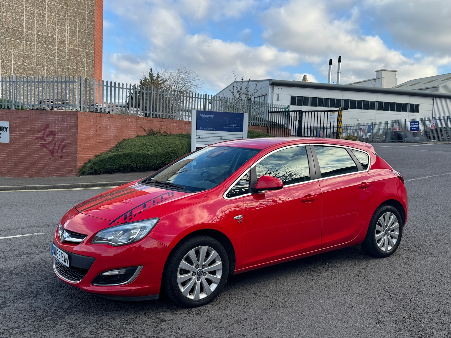 Used Vauxhall Astra 2013 for sale - 77052629: Photo 12