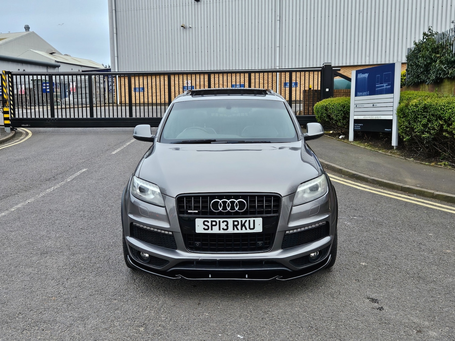 Used Audi Q7 2013 for sale - 78025523: Photo 12