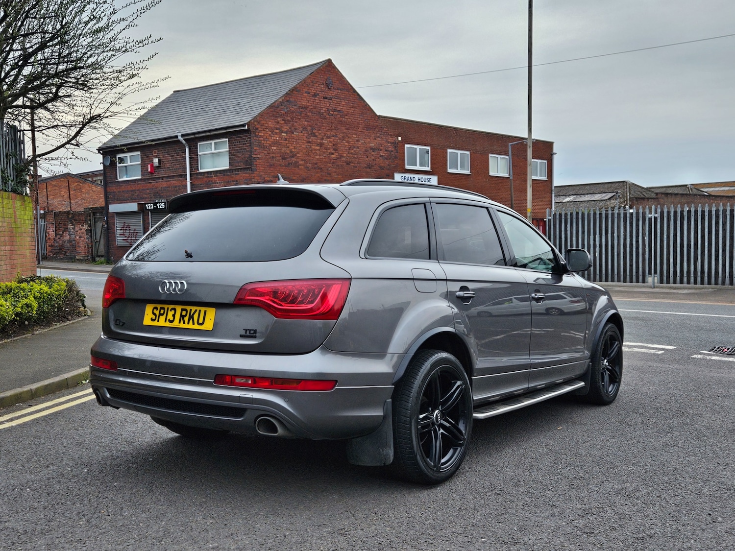 Used Audi Q7 2013 for sale - 78025523: Photo 5