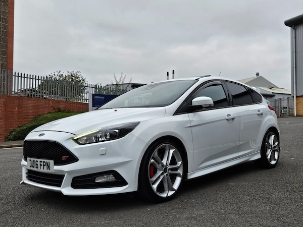 Used Ford Focus 2016 for sale - 76277042: Photo 11