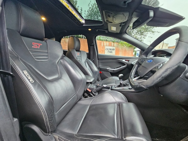 Used Ford Focus 2016 for sale - 76277042: Photo 14