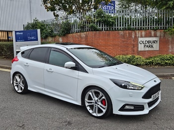 Used Ford Focus 2016 for sale - 76277042: Photo 3