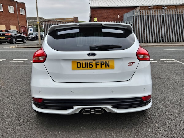 Used Ford Focus 2016 for sale - 76277042: Photo 6