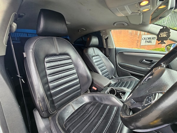Used Volkswagen Passat 2010 for sale - 76248438: Photo 15