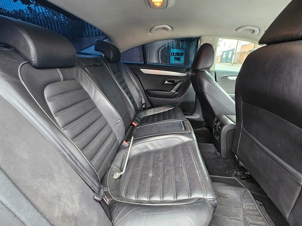 Used Volkswagen Passat 2010 for sale - 76248438: Photo 17