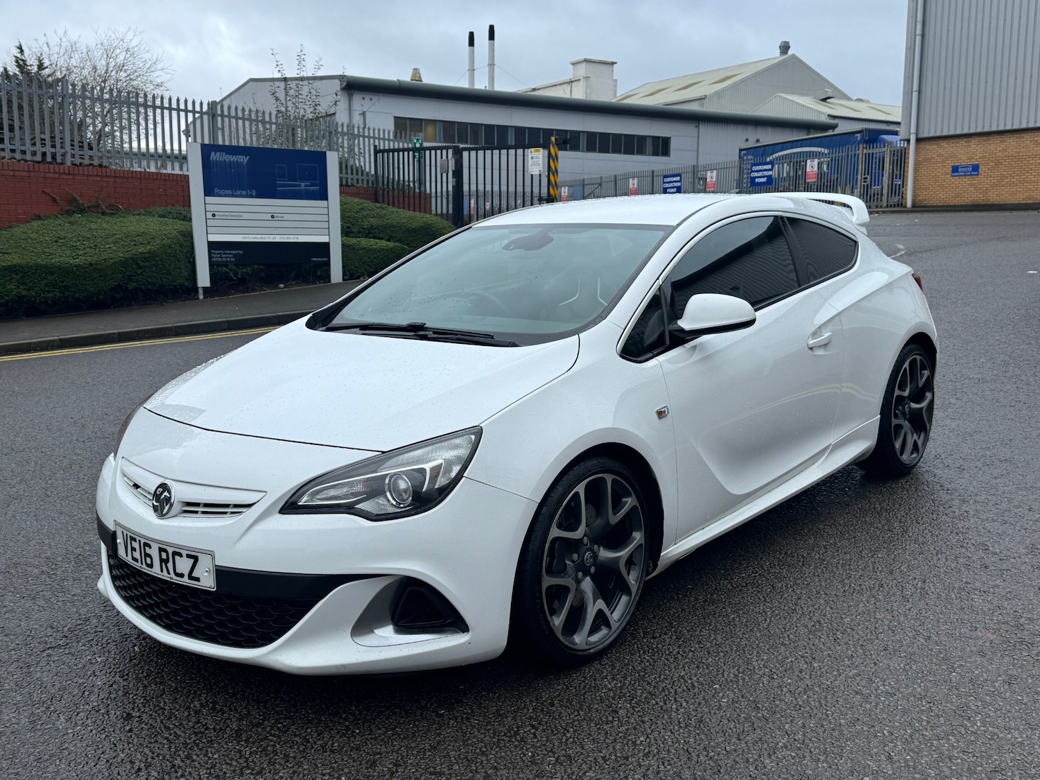 Used Vauxhall Astra GTC 2016 for sale - 76975398: Photo 9