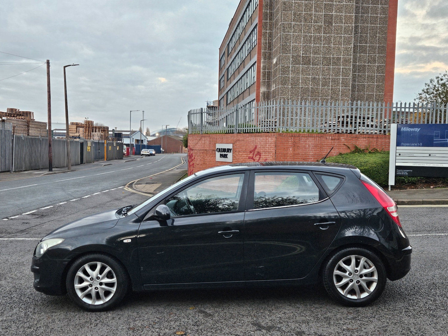 Used Hyundai i30 2010 for sale - 76672233: Photo 8