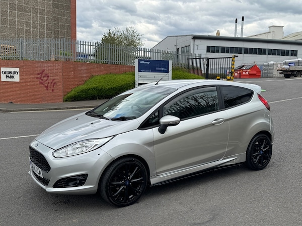Used Ford Fiesta 2014 for sale - 74408086: Photo 9