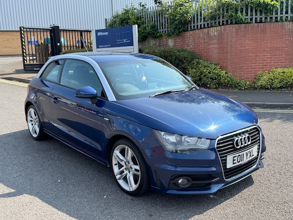 Used Audi A1 2011 for sale - 74989179: Photo 1