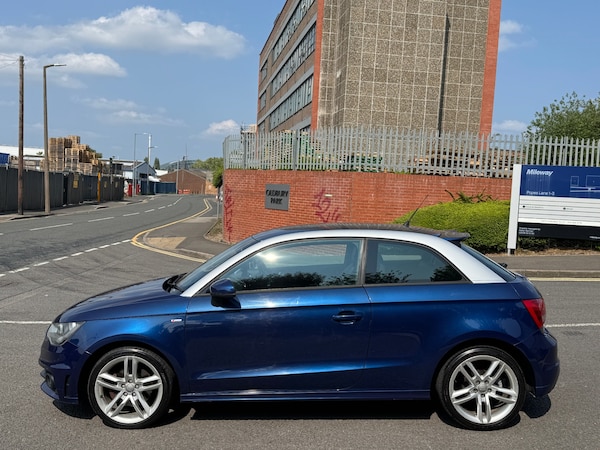 Used Audi A1 2011 for sale - 74989179: Photo 9