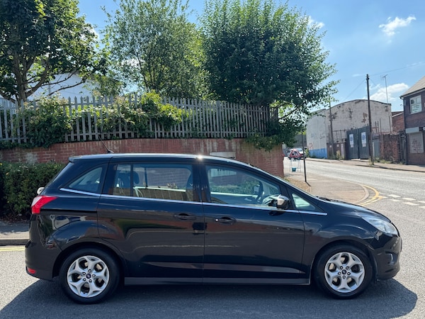 Used Ford Grand C-Max 2015 for sale - 75115949: Photo 5
