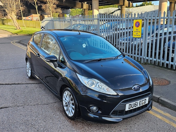 Used Ford Fiesta 2011 for sale - 73848637: Photo 3
