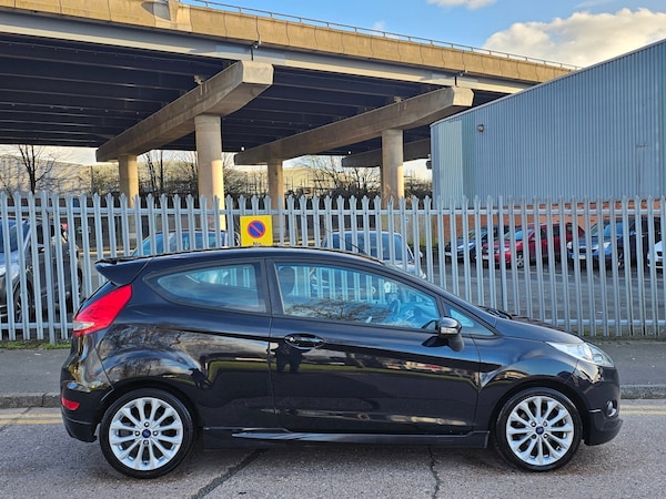 Used Ford Fiesta 2011 for sale - 73848637: Photo 5