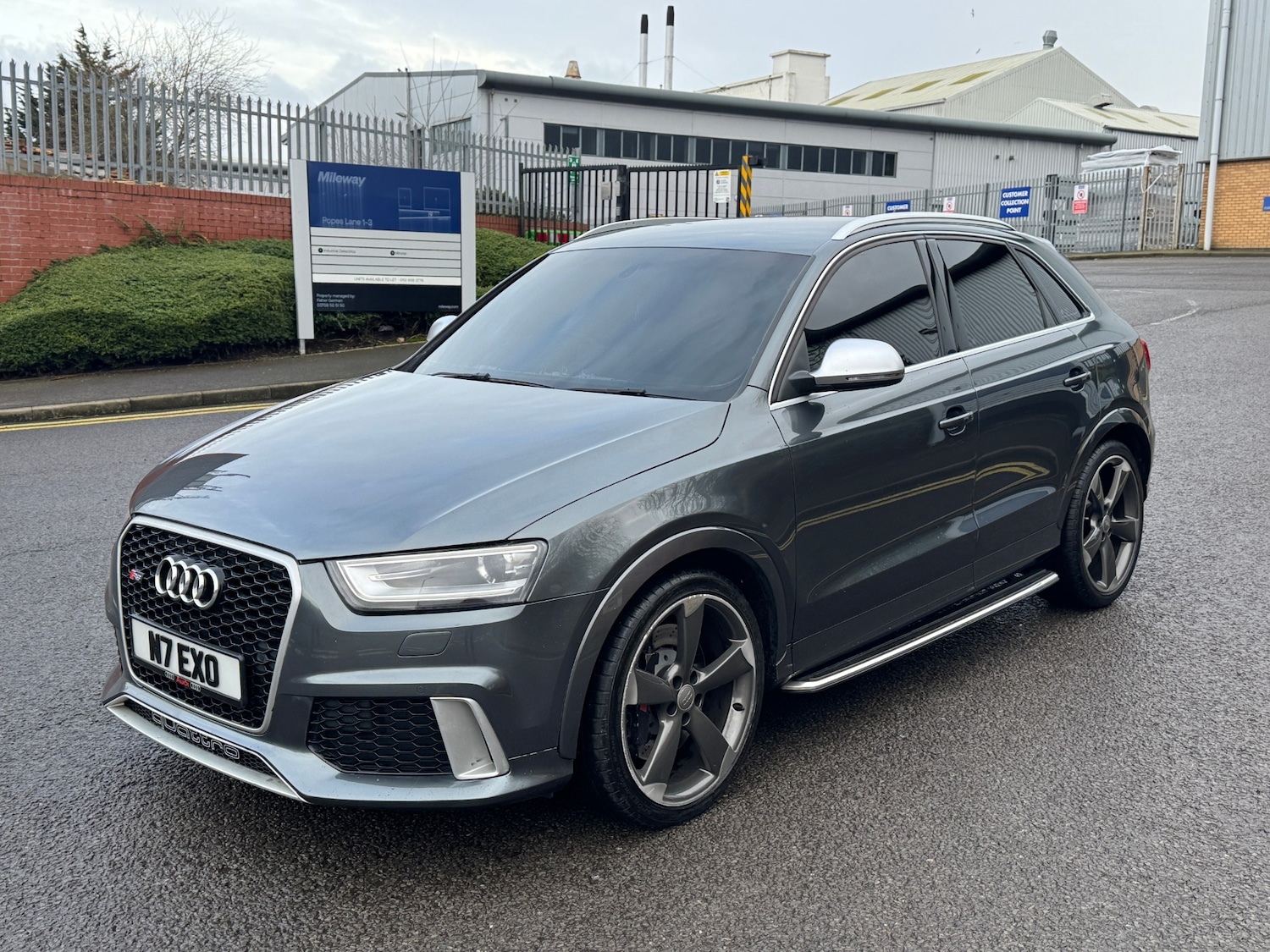 Used Audi RS Q3 2014 for sale - 78025326: Photo 12