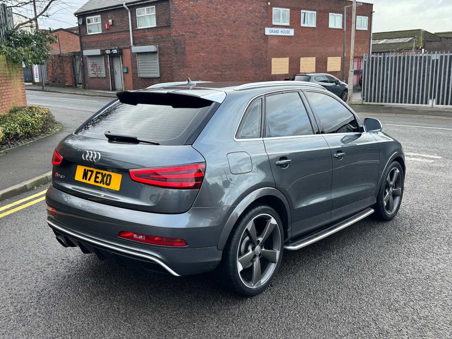 Used Audi RS Q3 2014 for sale - 78025326: Photo 6