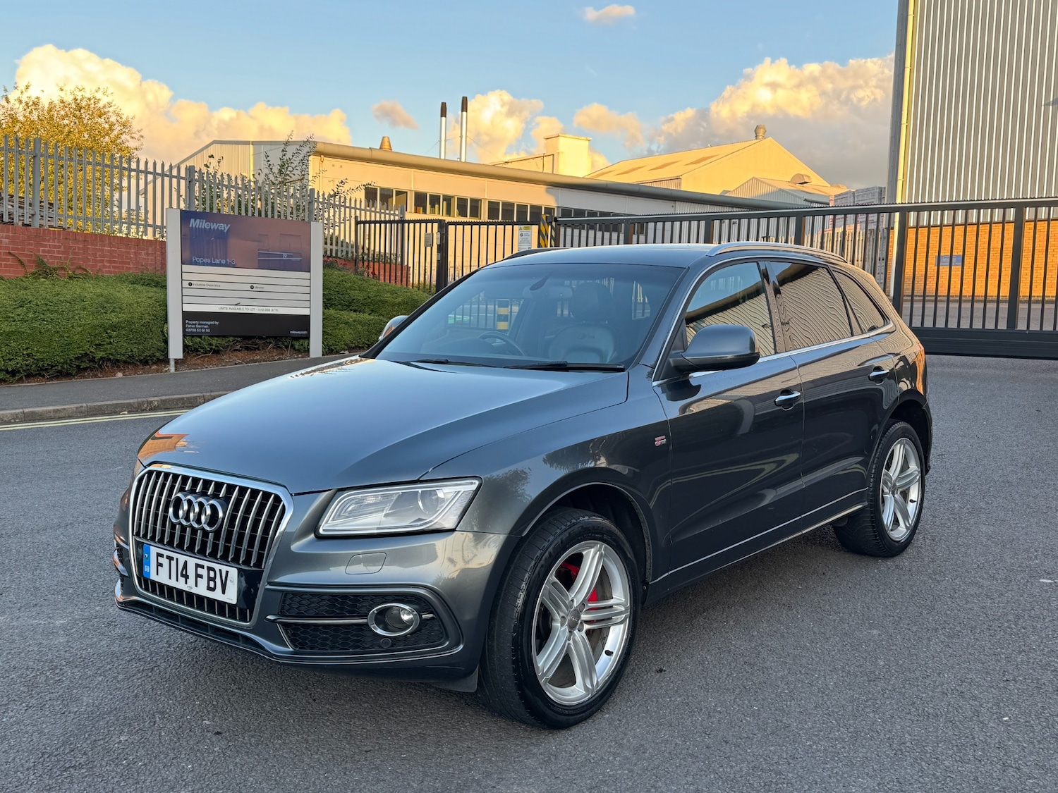 Used Audi Q5 2014 for sale - 76070659: Photo 10