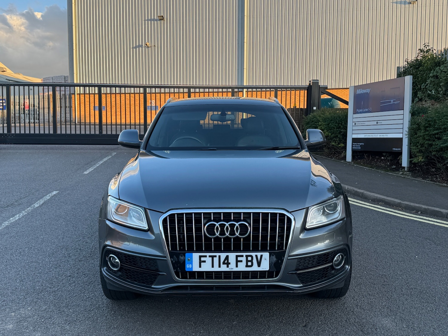 Used Audi Q5 2014 for sale - 76070659: Photo 4