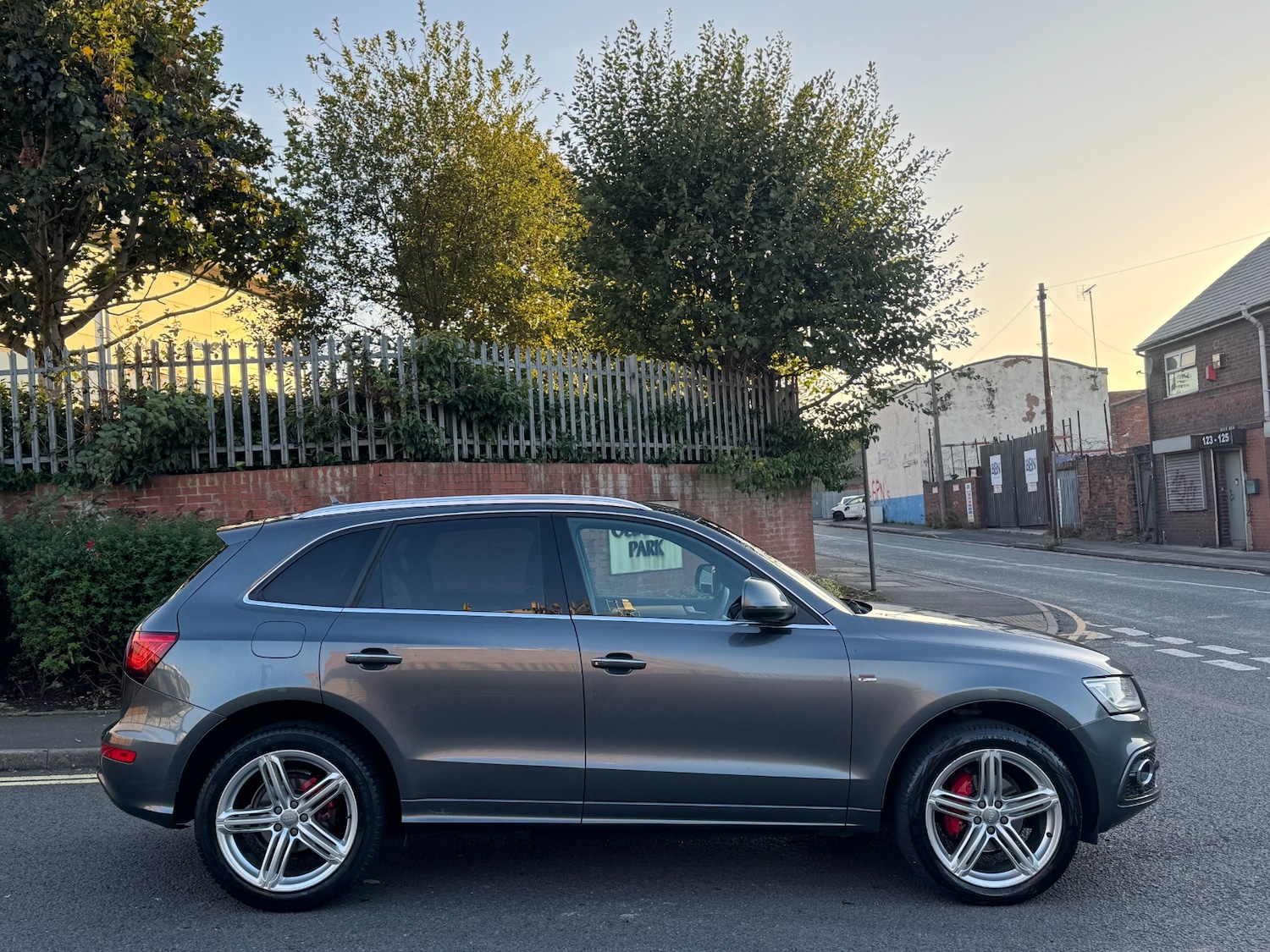 Used Audi Q5 2014 for sale - 76070659: Photo 5