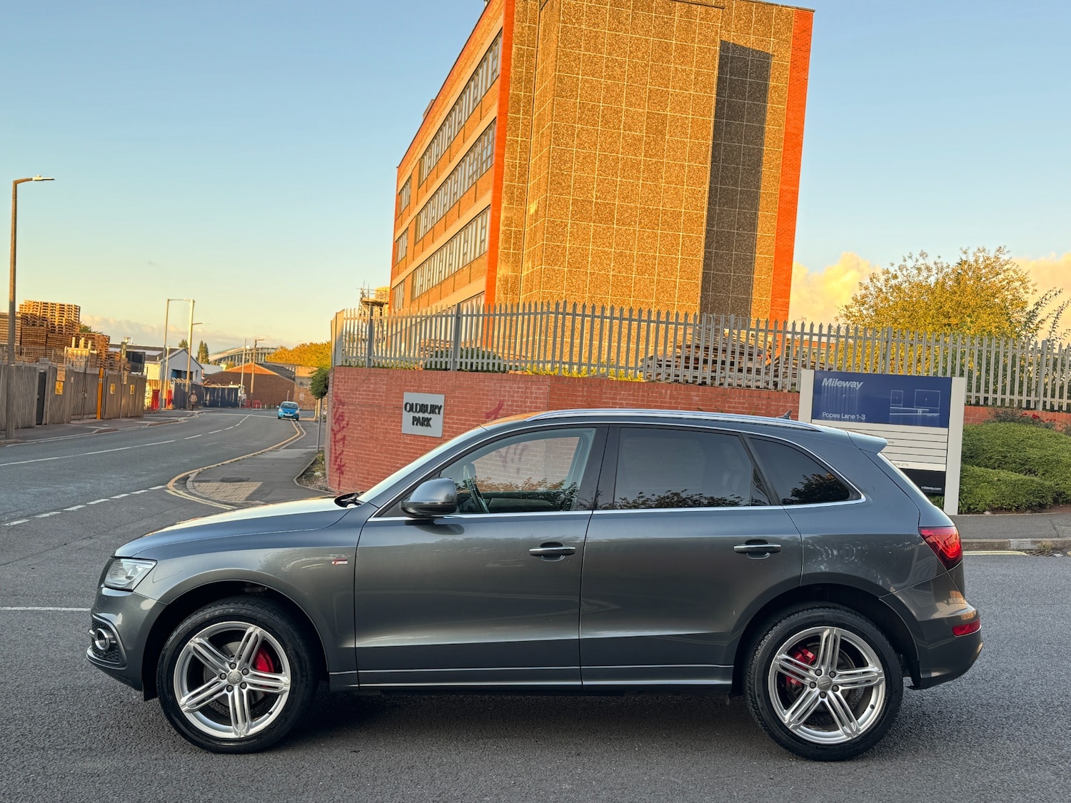 Used Audi Q5 2014 for sale - 76070659: Photo 9