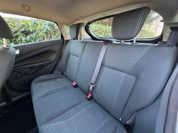 Used Ford Fiesta 2011 for sale - 74208143: Photo 16