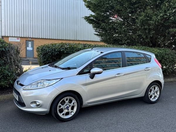 Used Ford Fiesta 2011 for sale - 74208143: Photo 1