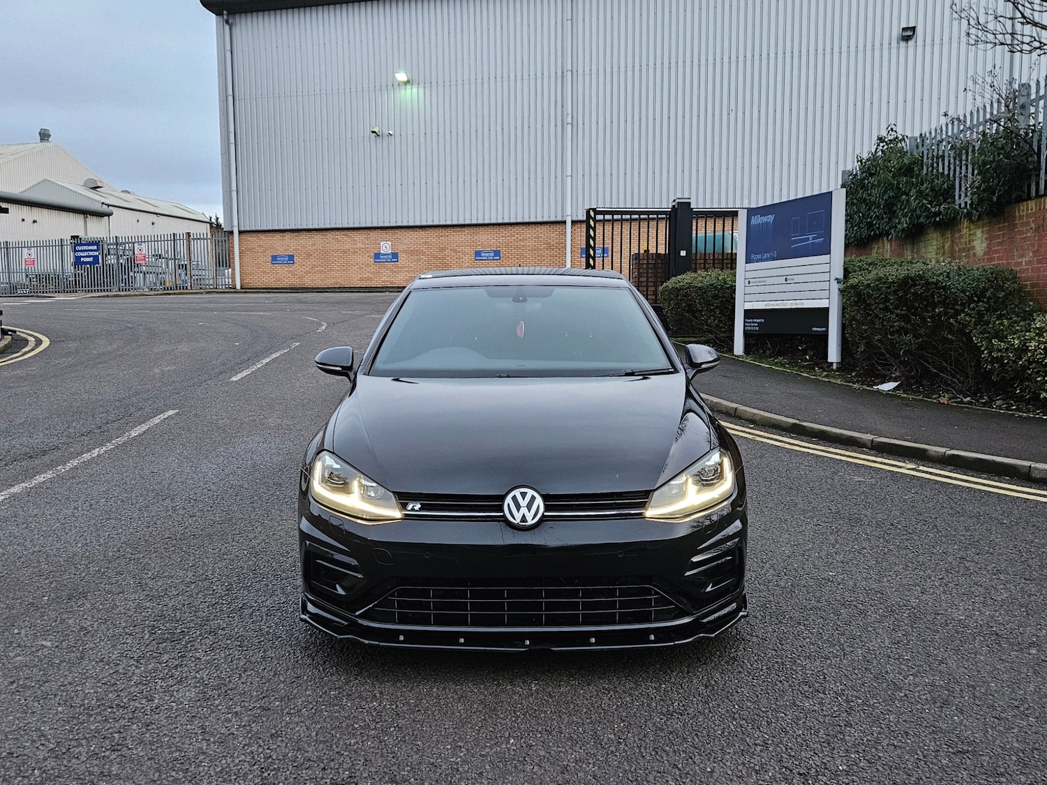 Used Volkswagen Golf 2018 for sale - 77204997: Photo 12
