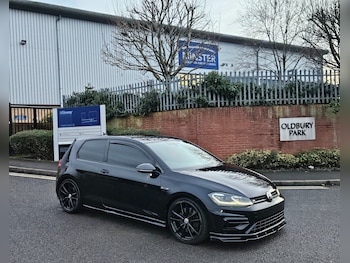 Used Volkswagen Golf 2018 for sale - 77204997: Photo
