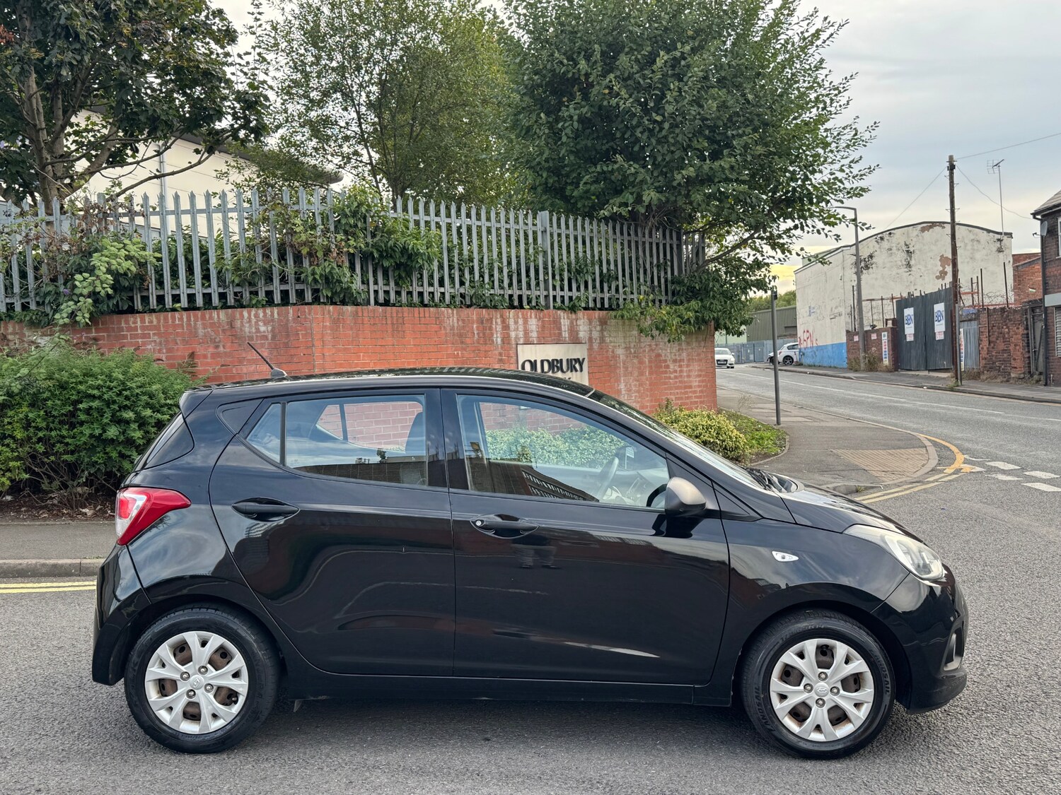 Used Hyundai i10 2014 for sale - 75862728: Photo 5