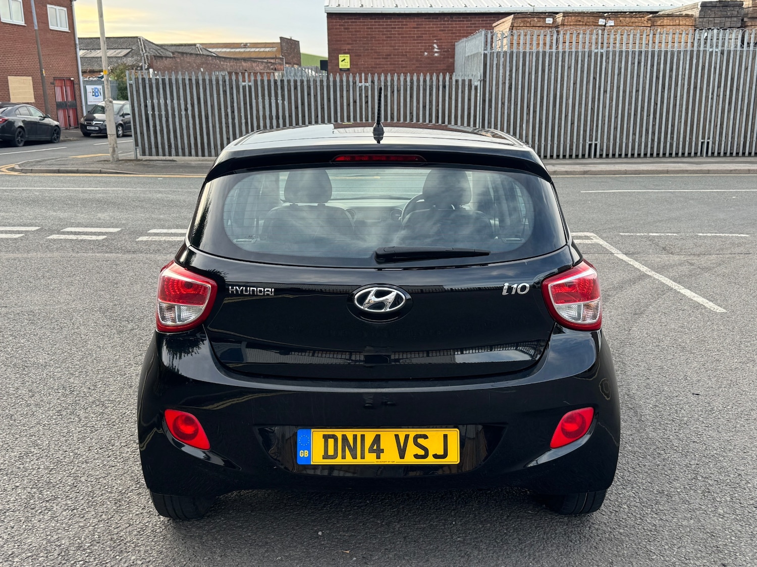 Used Hyundai i10 2014 for sale - 75862728: Photo 7