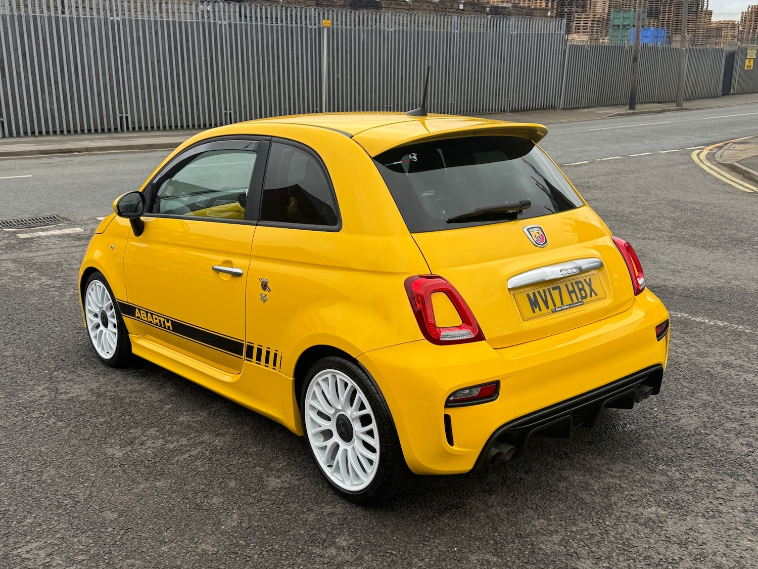 Used Abarth 595 2017 for sale - 77687730: Photo 8