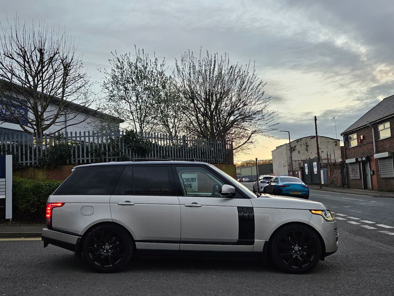 Used Land Rover Range Rover 2013 for sale - 78102409: Photo 4