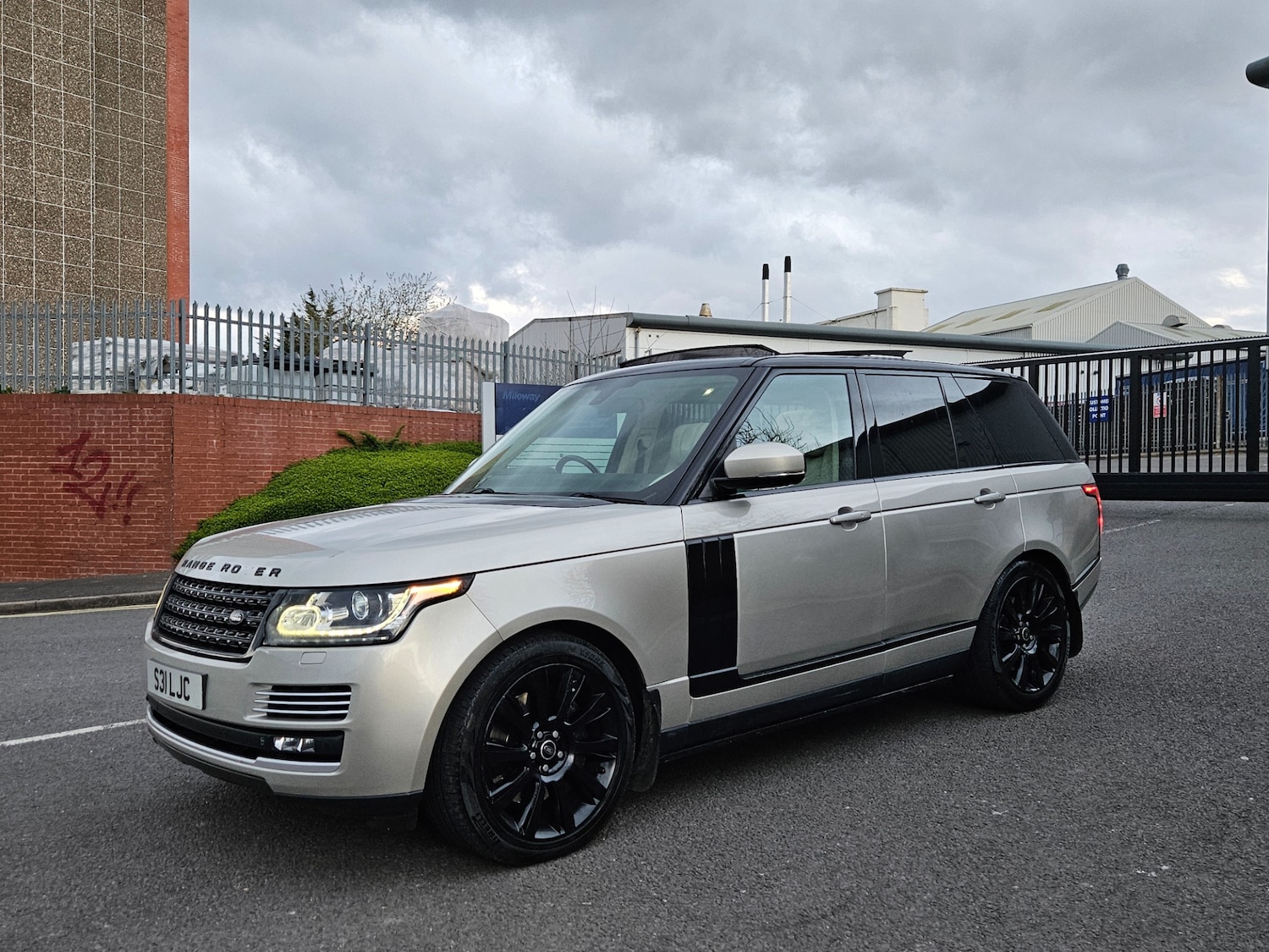 Used Land Rover Range Rover 2013 for sale - 78102409: Photo 9