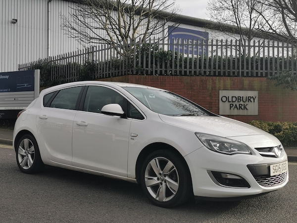 Used Vauxhall Astra 2015 for sale - 74041654: Photo 3