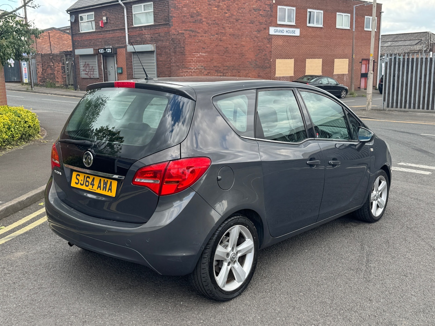 Vehicle 6