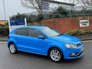 Used Volkswagen Polo 2016 for sale - 77052621: Photo