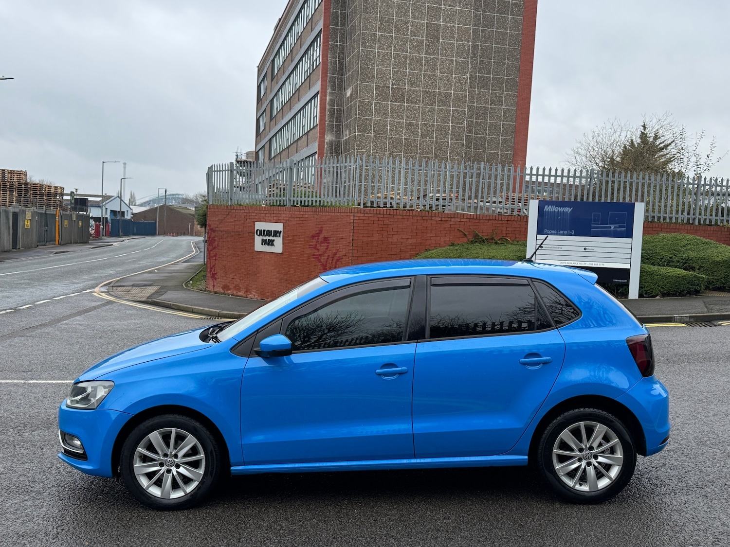 Used Volkswagen Polo 2016 for sale - 77052621: Photo 9