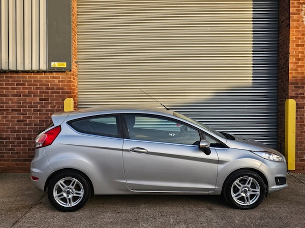 Used Ford Fiesta 2013 for sale - 73916323: Photo 4