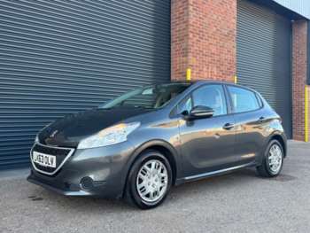 Used Peugeot 208 2013 for sale - 74322209: Photo