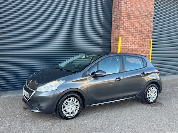 Used Peugeot 208 2013 for sale - 74322209: Photo 3