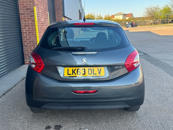 Used Peugeot 208 2013 for sale - 74322209: Photo 6