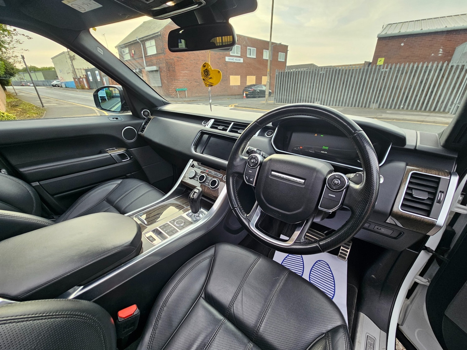 Used Land Rover Range Rover Sport 2015 for sale - 76017403: Photo 13
