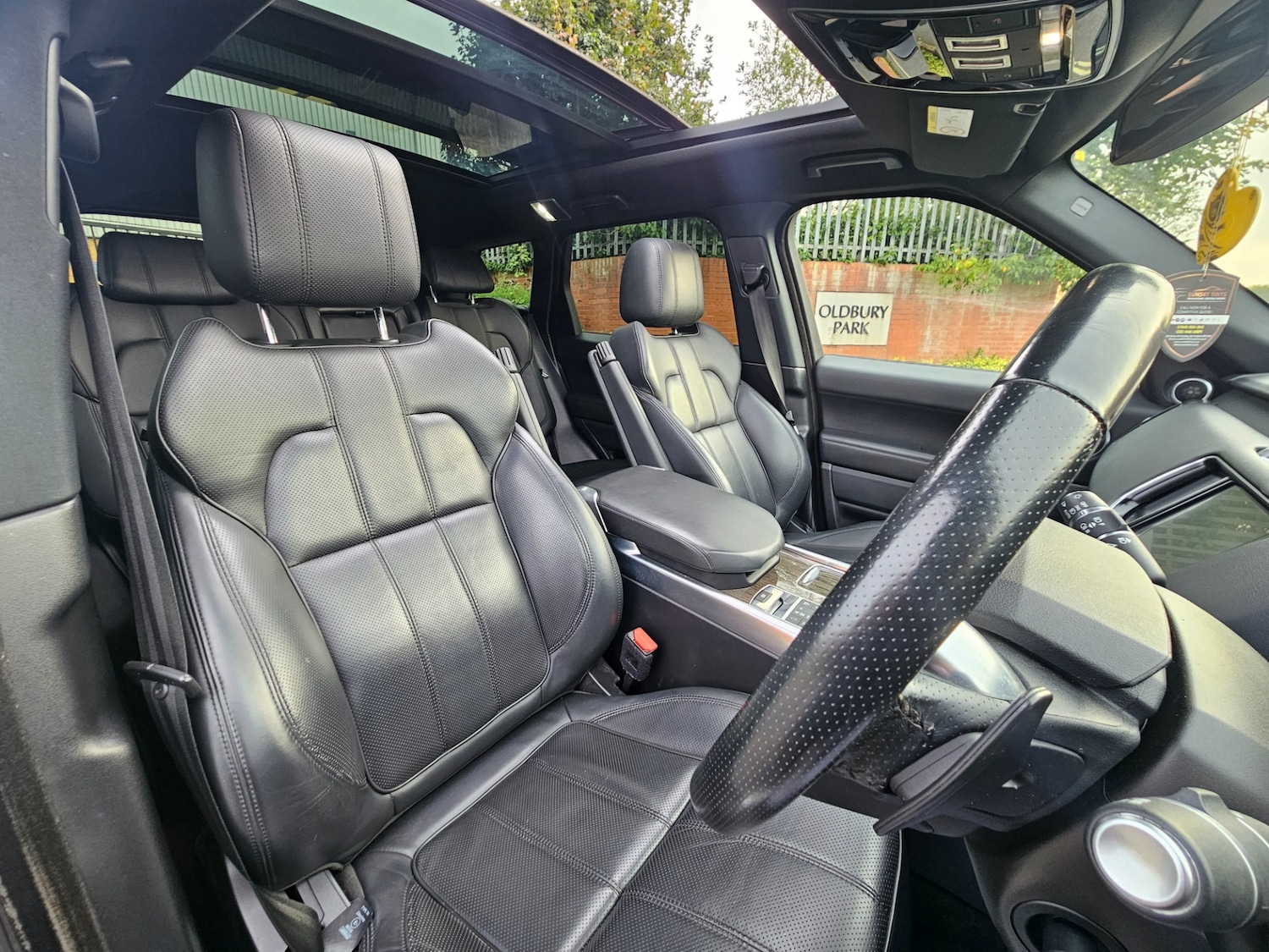 Used Land Rover Range Rover Sport 2015 for sale - 76017403: Photo 15