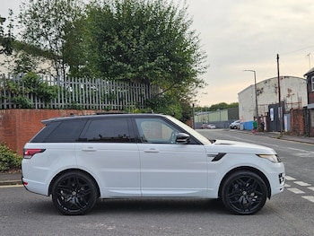 Used Land Rover Range Rover Sport 2015 for sale - 76017403: Photo 4