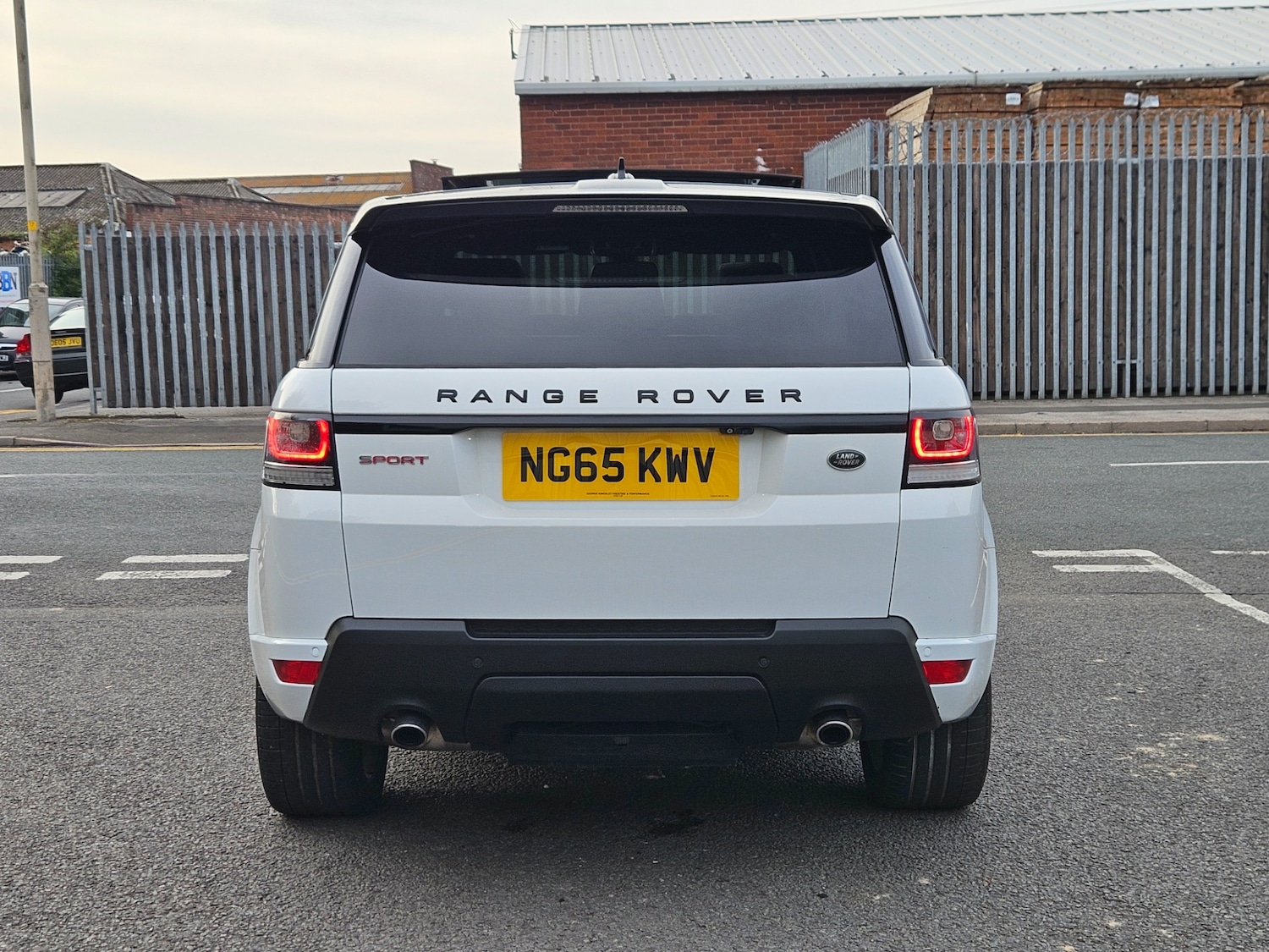 Used Land Rover Range Rover Sport 2015 for sale - 76017403: Photo 6